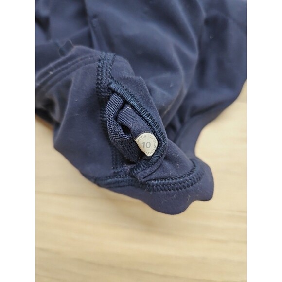 Lululemon Womens Align Tank Blue Sports Bra Size 10 - Picture 5 of 5